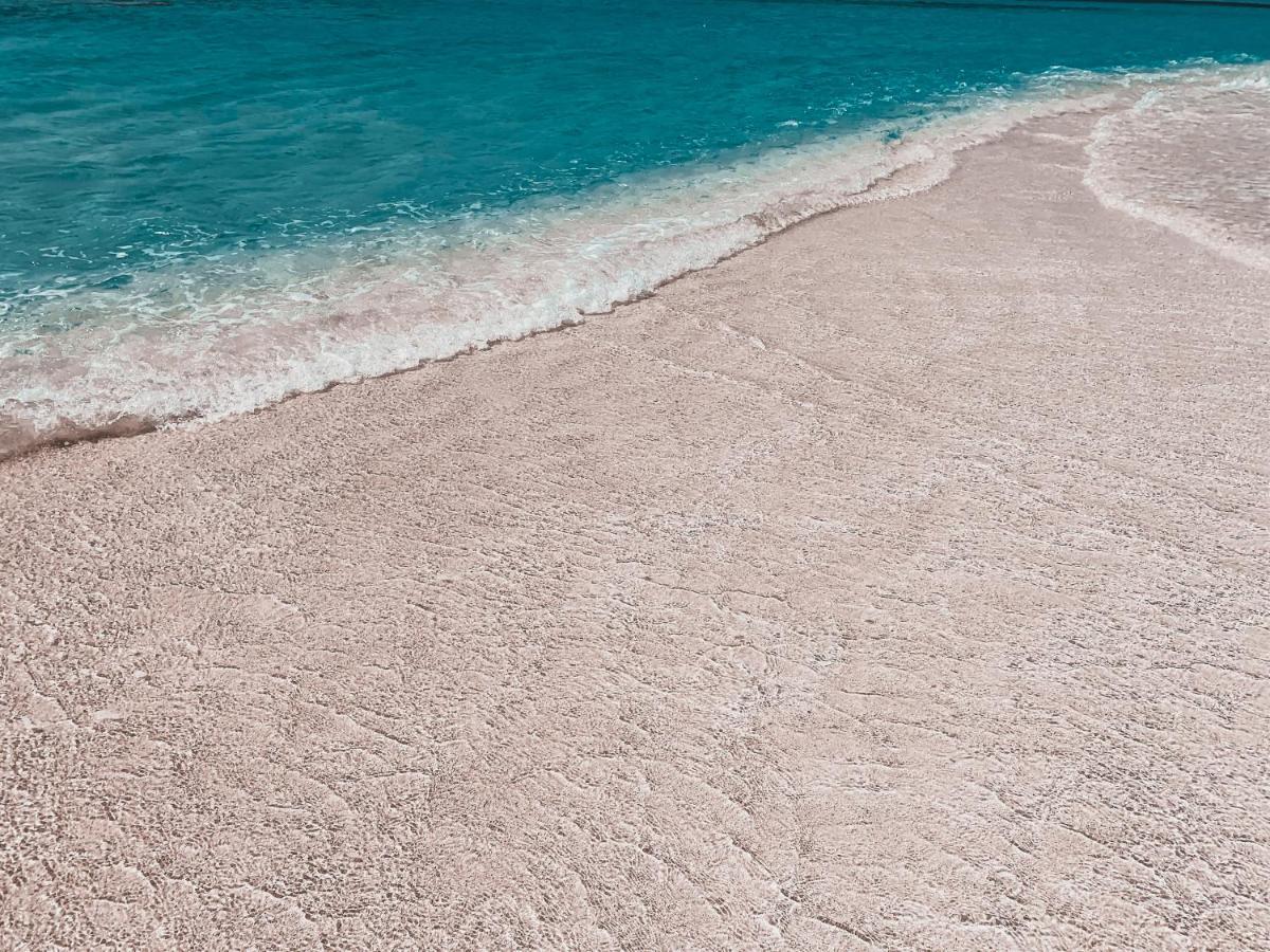 Perla Dhangethi Exteriér fotografie